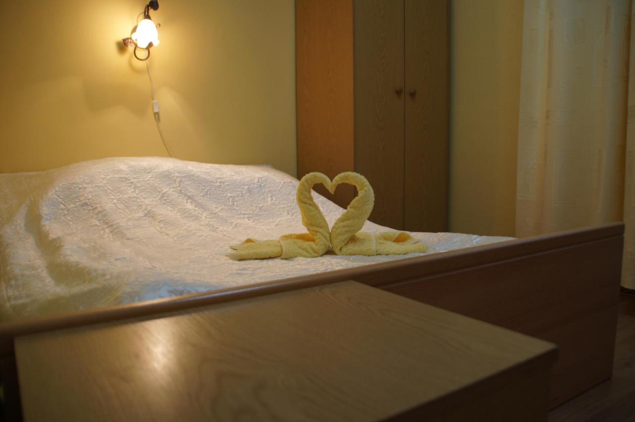 Hotel Eden 24H Rzeszów Kültér fotó