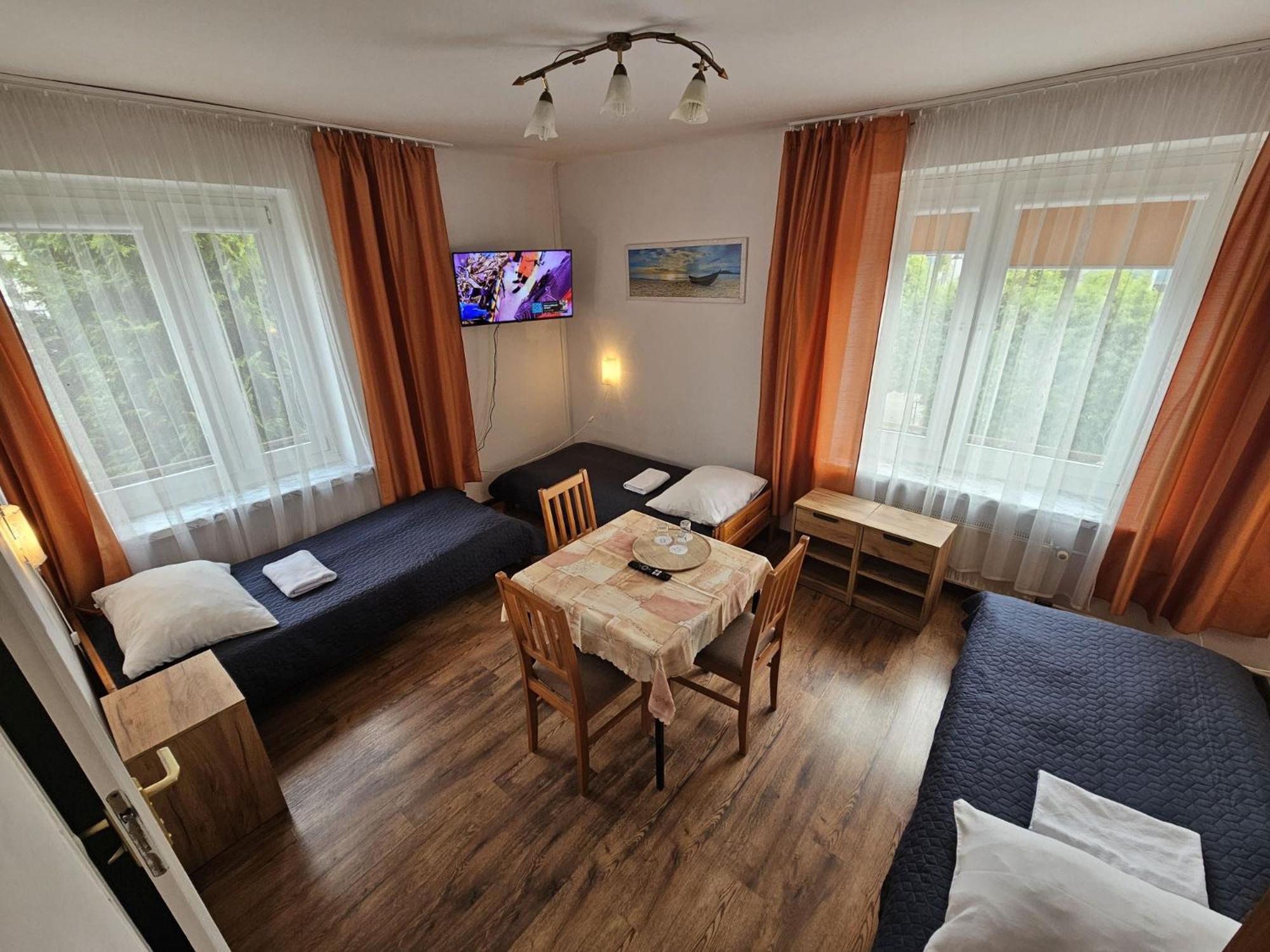 Hotel Eden 24H Rzeszów Kültér fotó