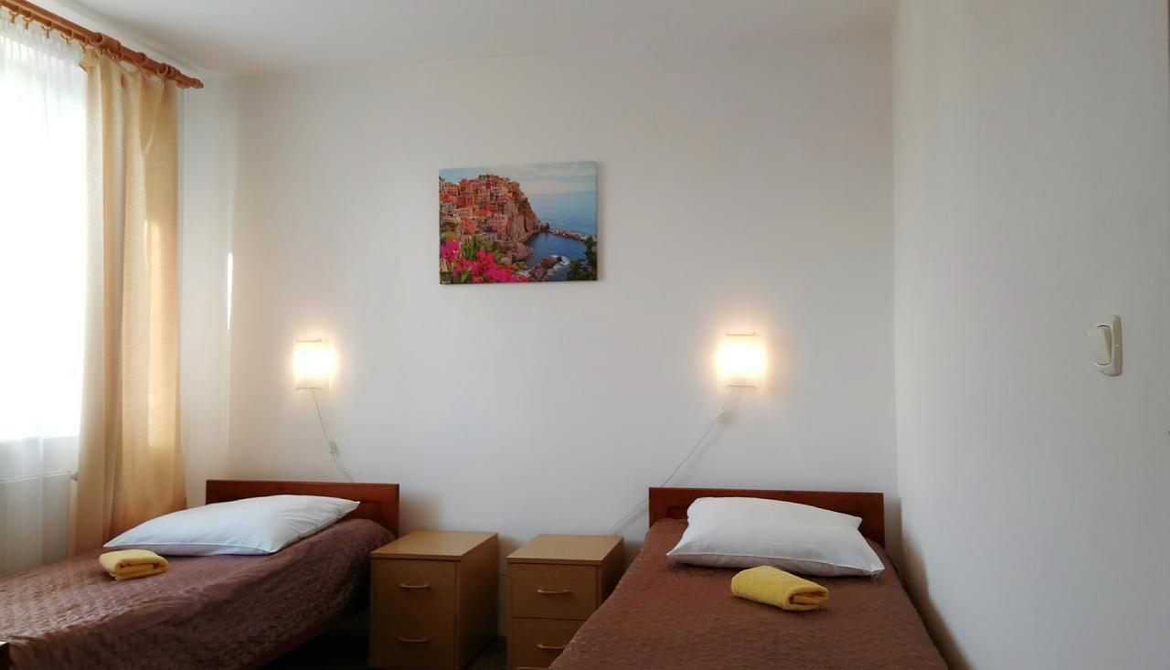Hotel Eden 24H Rzeszów Kültér fotó